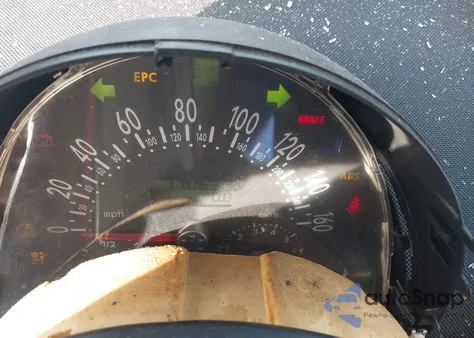 2001 Volkswagen New Beetle Gls 1.8L Turbo z USA, uszkodzony, nr VIN 3VWCC21C01M423276